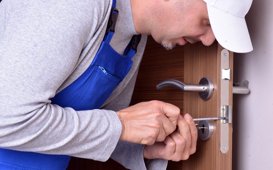 artisan serrurier ouverture de porte Draveil
